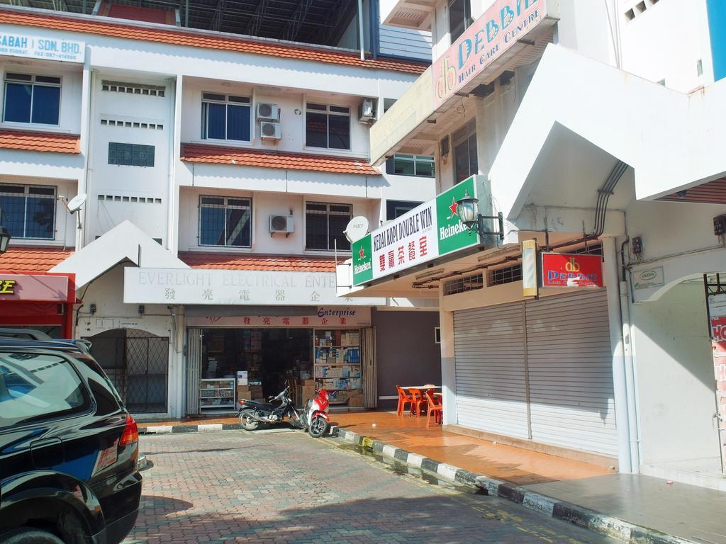 Transit Hotel Labuan Zewnętrze zdjęcie